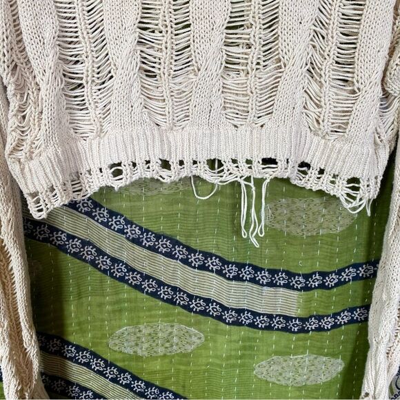 Zara Distressed Beige Laddered Knit Long Sleeve Crop Top Size Small - Picture 8 of 16